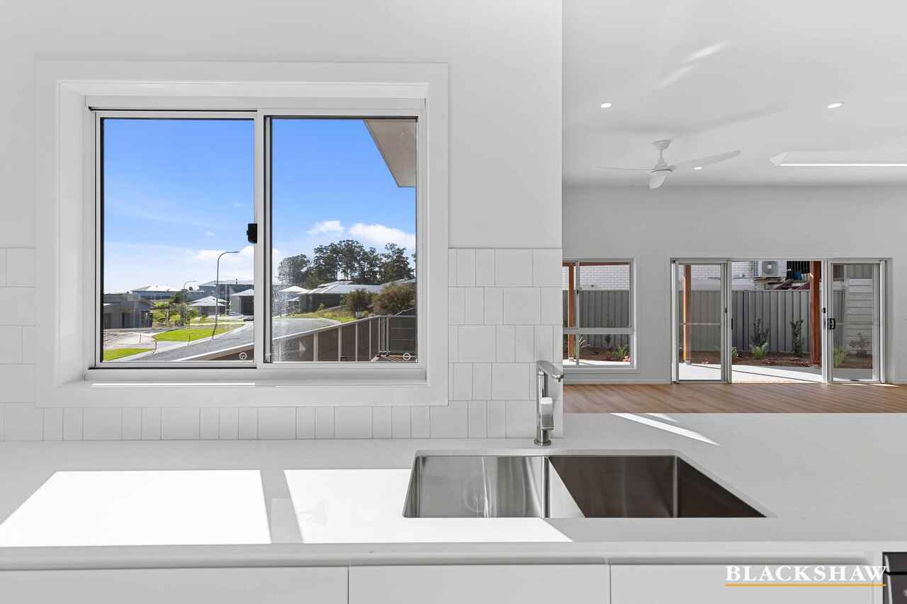 6 Throsby Crescent Sunshine Bay