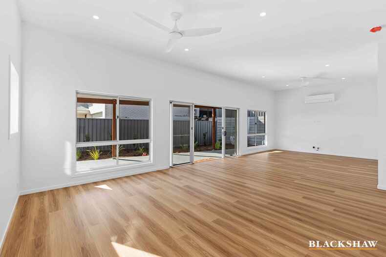 6 Throsby Crescent Sunshine Bay 6 Throsby Crescent Sunshine Bay