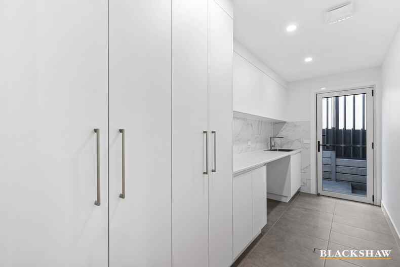 6 Throsby Crescent Sunshine Bay 6 Throsby Crescent Sunshine Bay