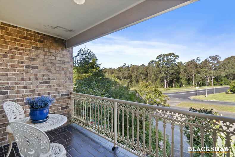 5/2 Lisa Place Sunshine Bay