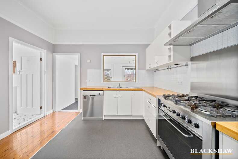 30 The Crescent  Queanbeyan