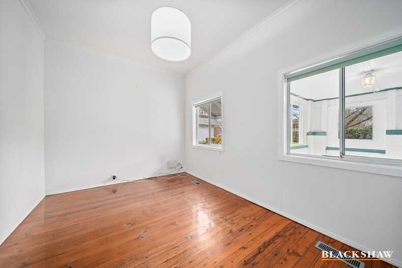 30 The Crescent  Queanbeyan