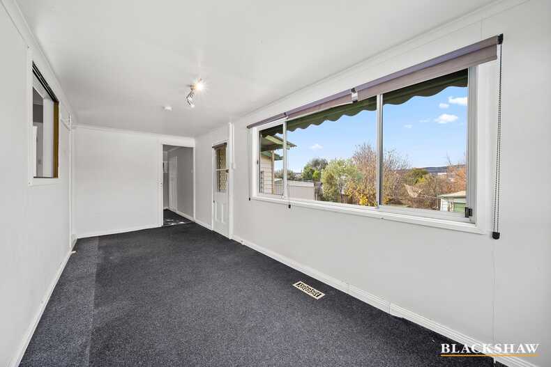30 The Crescent  Queanbeyan