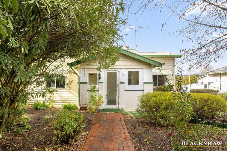 30 The Crescent  Queanbeyan