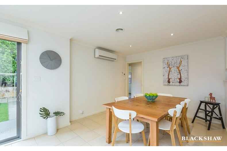 11/12 Redwater Place Amaroo