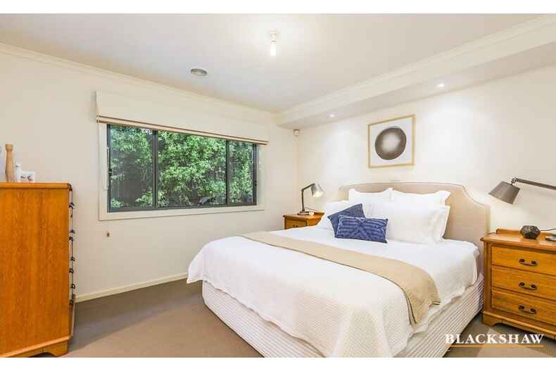 11/12 Redwater Place Amaroo