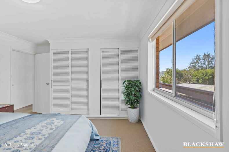 2/21 Golf Links Drive Batemans Bay