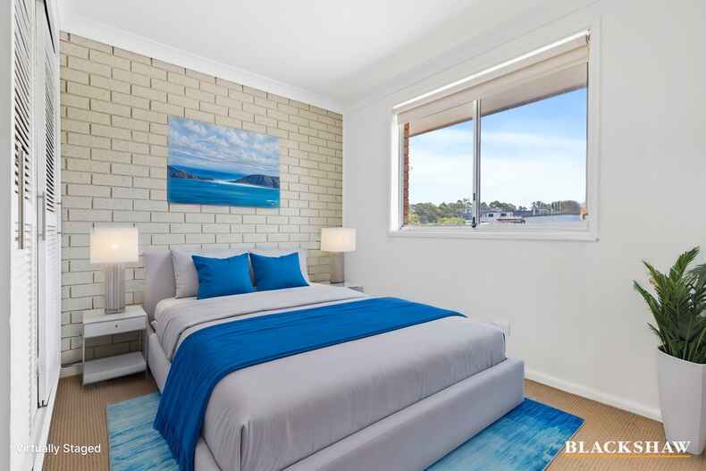 2/21 Golf Links Drive Batemans Bay