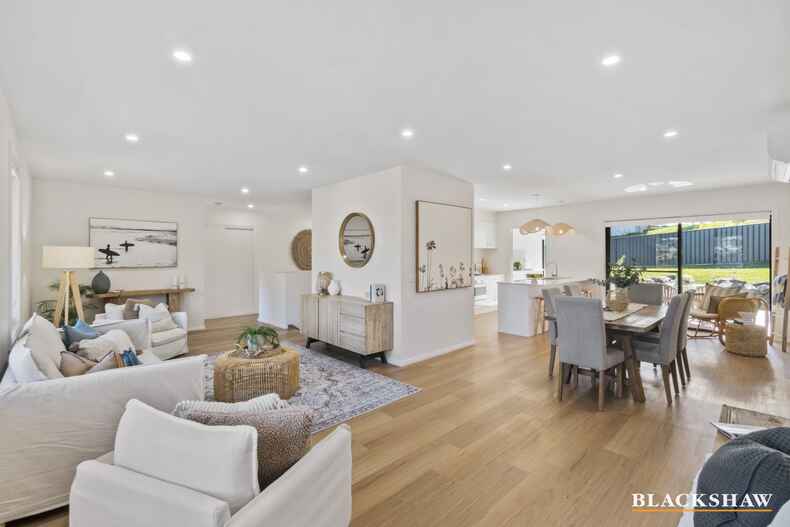 106 Freycinet Drive Sunshine Bay 106 Freycinet Drive Sunshine Bay