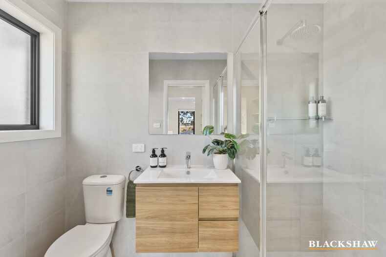 106 Freycinet Drive Sunshine Bay 106 Freycinet Drive Sunshine Bay