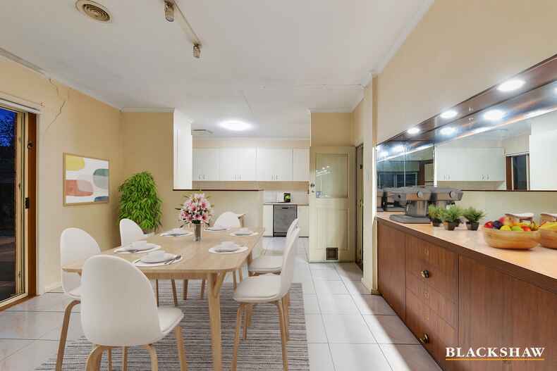 84A Canberra Avenue Griffith 84A Canberra Avenue Griffith