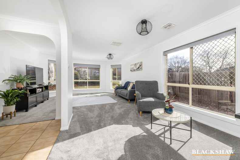 16 Massie Place Nicholls