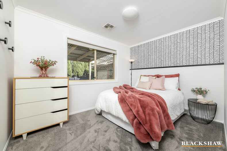 16 Massie Place Nicholls