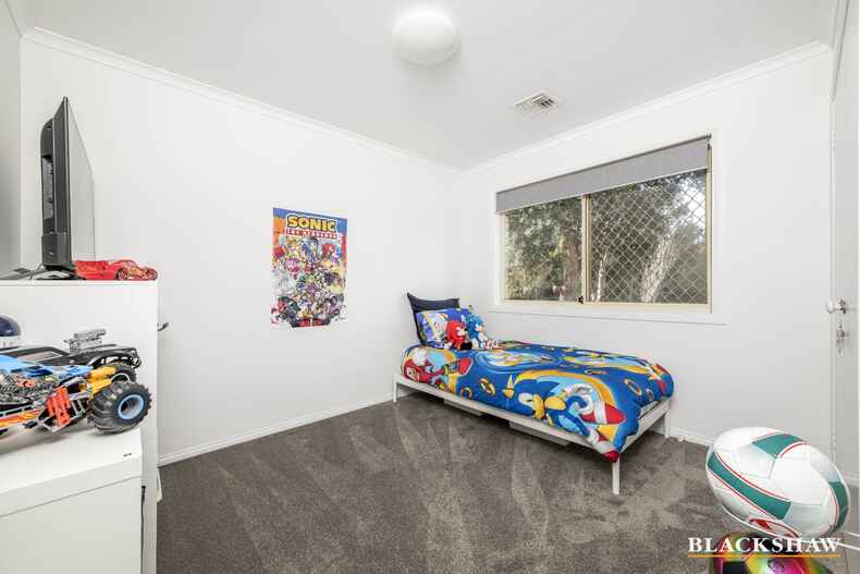 16 Massie Place Nicholls