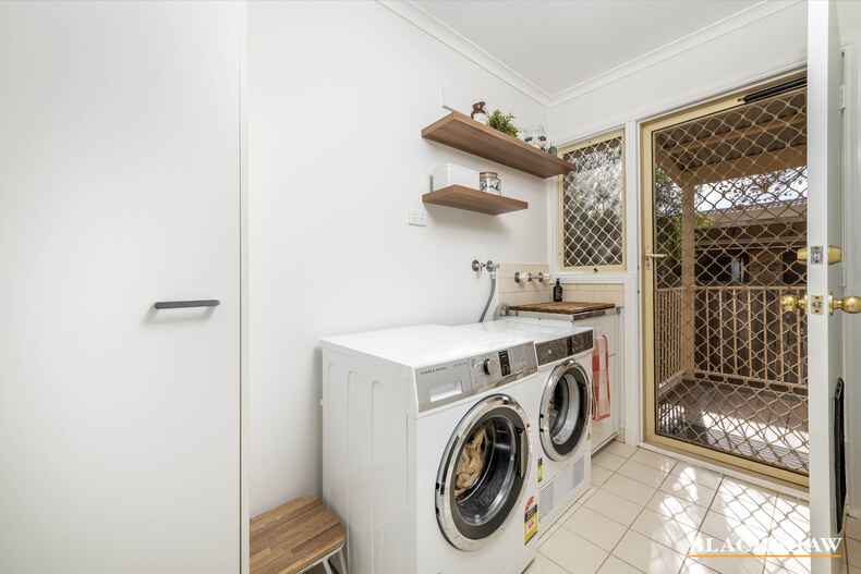 16 Massie Place Nicholls