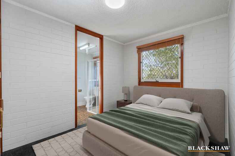 6/4 Keith Street Scullin