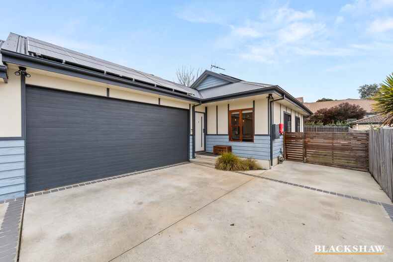 2/27 Ross Road Queanbeyan