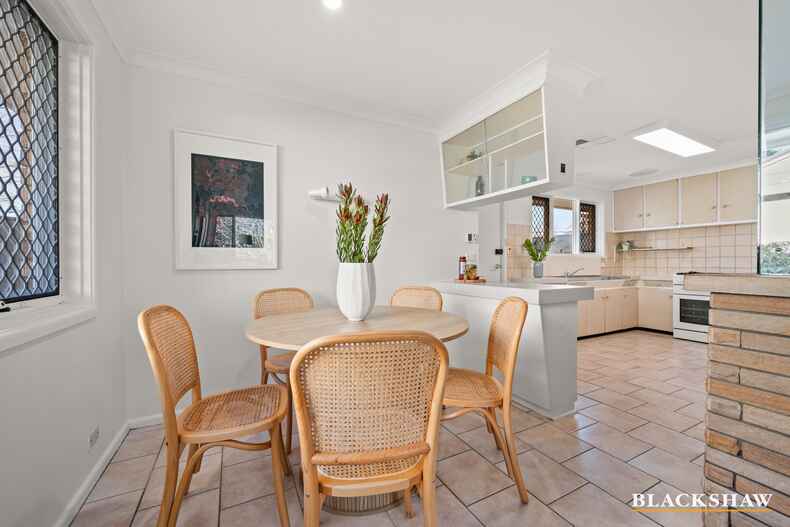 94 Phillip Avenue Downer