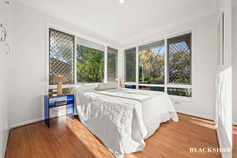 94 Phillip Avenue Downer