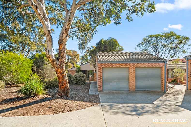 4/2 Furlong Road Queanbeyan