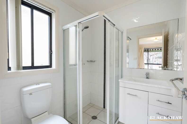 3 Hanrahan Crescent Dunlop