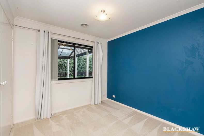 3 Hanrahan Crescent Dunlop