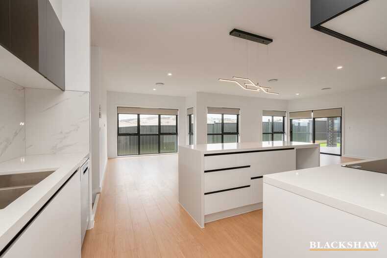 13 Axelrad Street Whitlam 13 Axelrad Street Whitlam