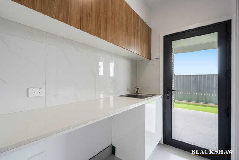 13 Axelrad Street Whitlam 13 Axelrad Street Whitlam