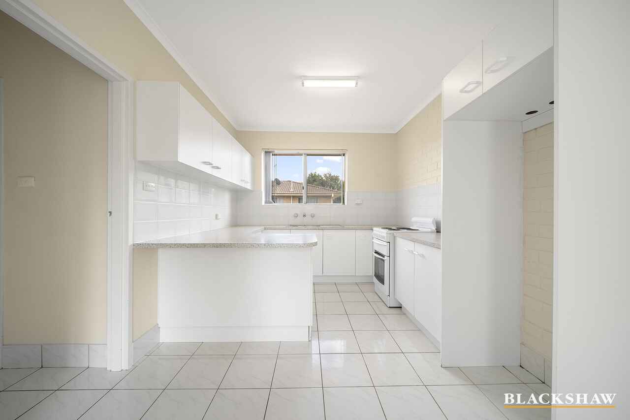 19/63 Molonglo Street Queanbeyan