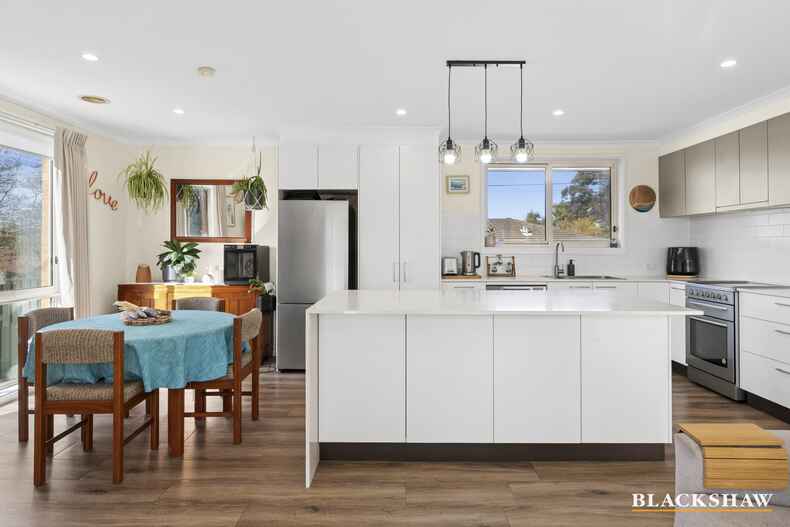 6 Kissane Crescent Evatt