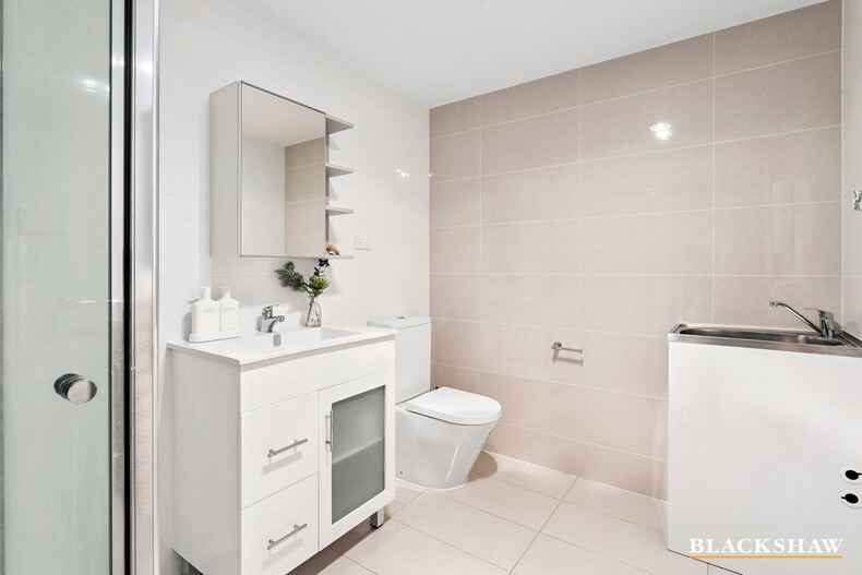 2/52 Jeff Snell Crescent Dunlop