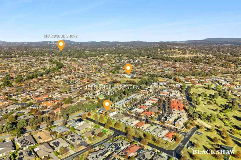 2/52 Jeff Snell Crescent Dunlop