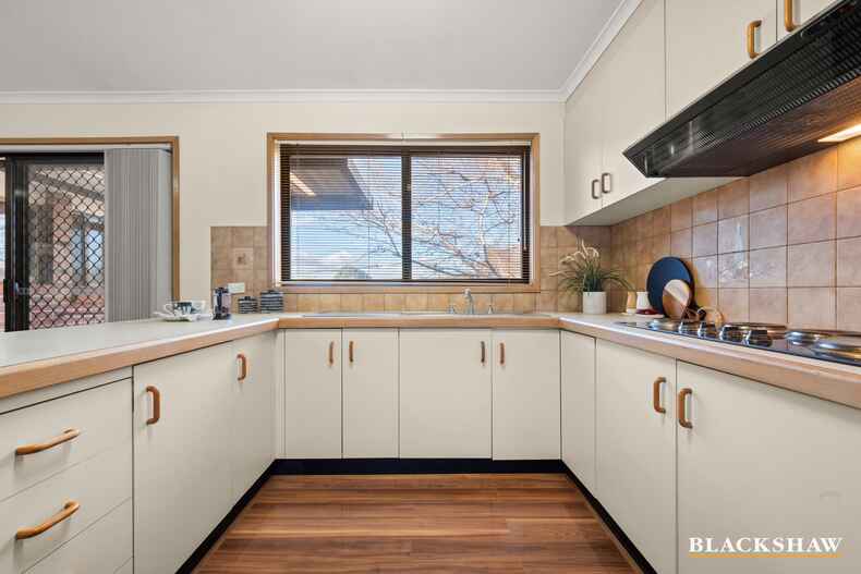 16 McClintock Street Lyneham