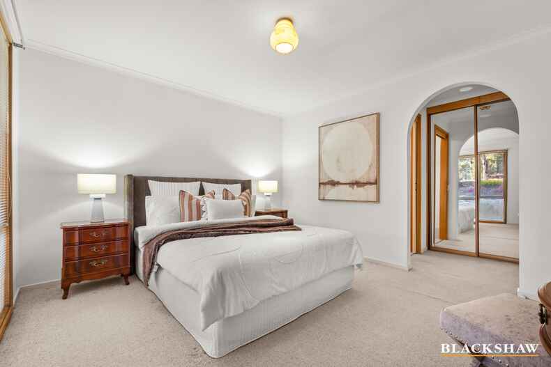 16 McClintock Street Lyneham