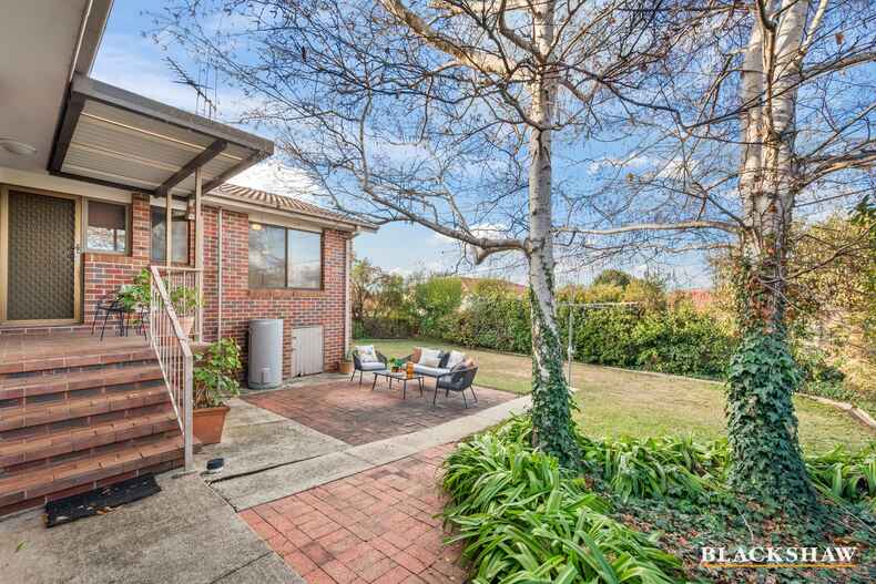 16 McClintock Street Lyneham