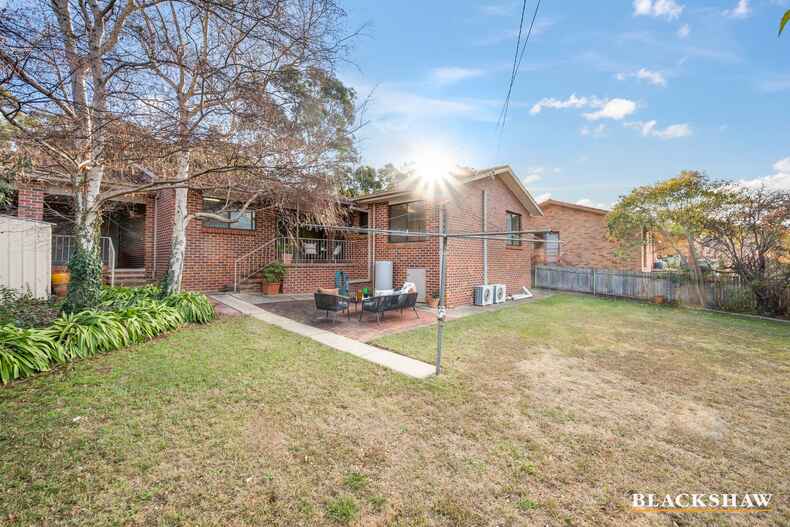 16 McClintock Street Lyneham