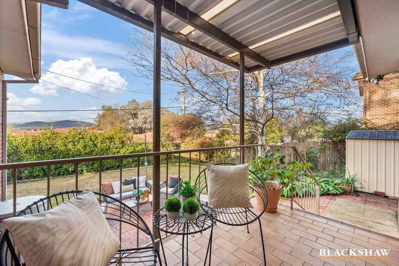 16 McClintock Street Lyneham