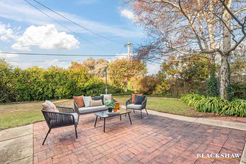 16 McClintock Street Lyneham