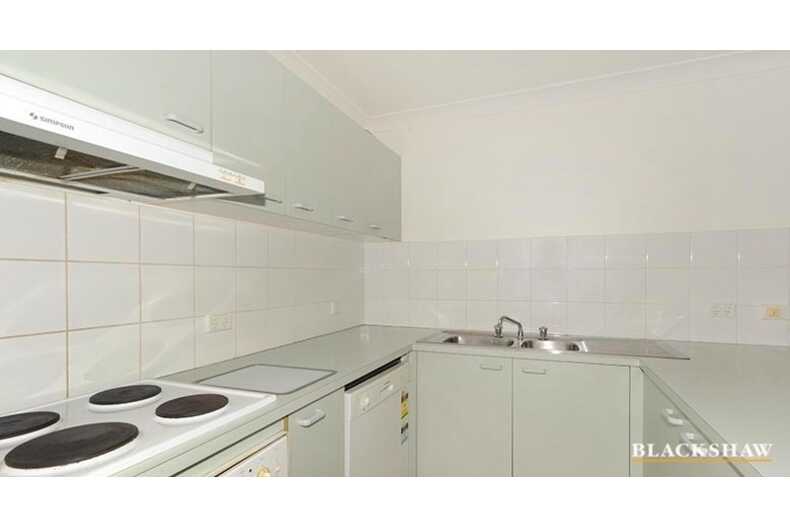 37/1 Waddell Place Curtin