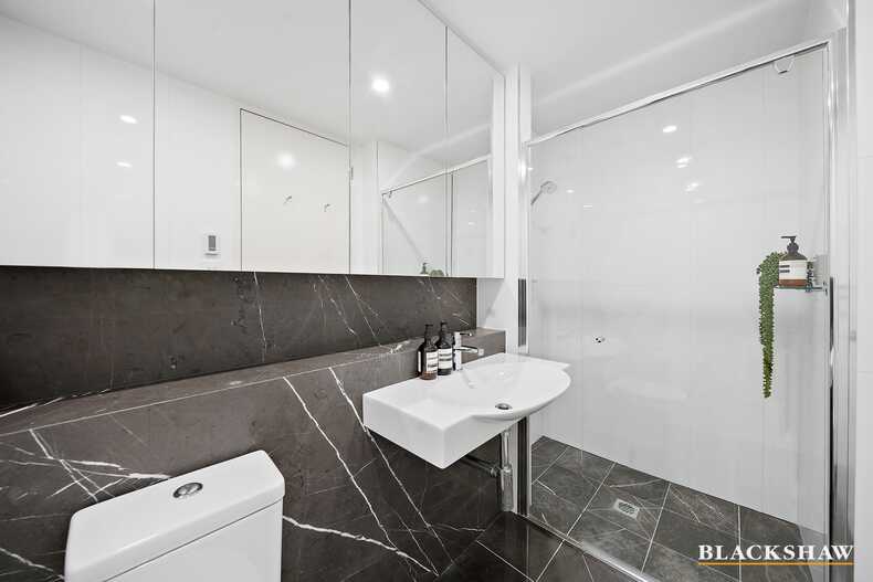 13/18 Austin Street Griffith