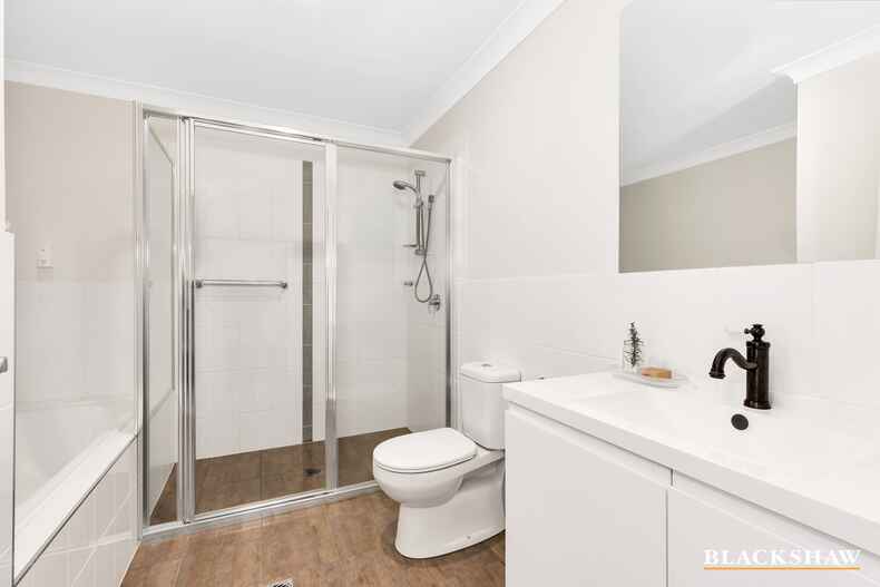 9/1 Ronald Walker Street Casey 9/1 Ronald Walker Street Casey