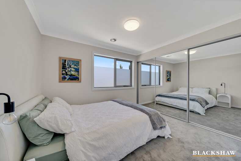 5/8 Donald Road Queanbeyan