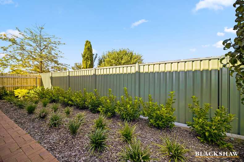 5/8 Donald Road Queanbeyan