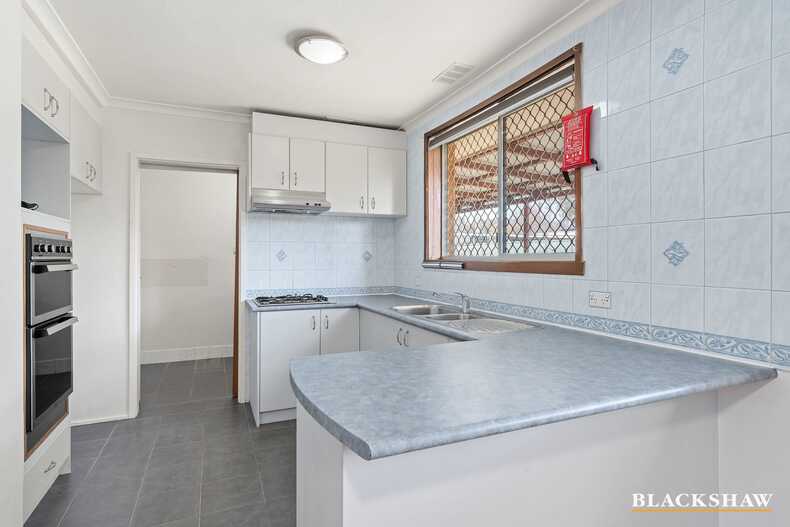 8 Cutlack Street Evatt