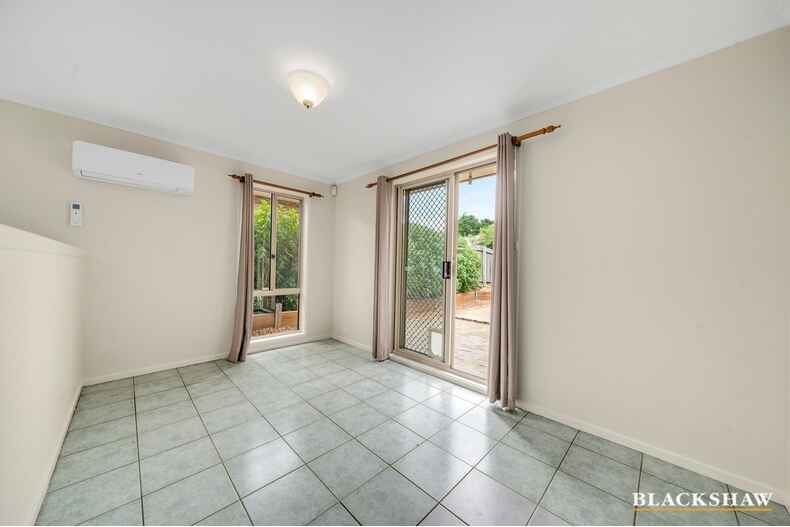 5 Bushby Place Holt 5 Bushby Place Holt