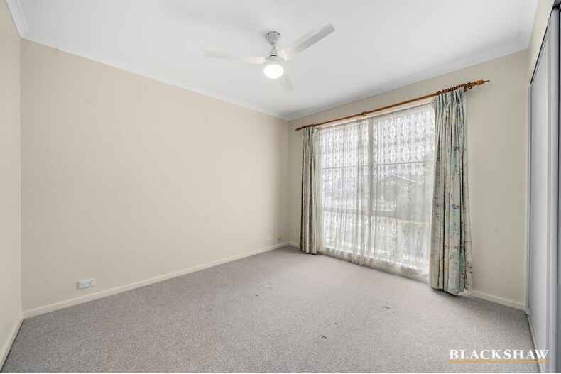 5 Bushby Place Holt 5 Bushby Place Holt