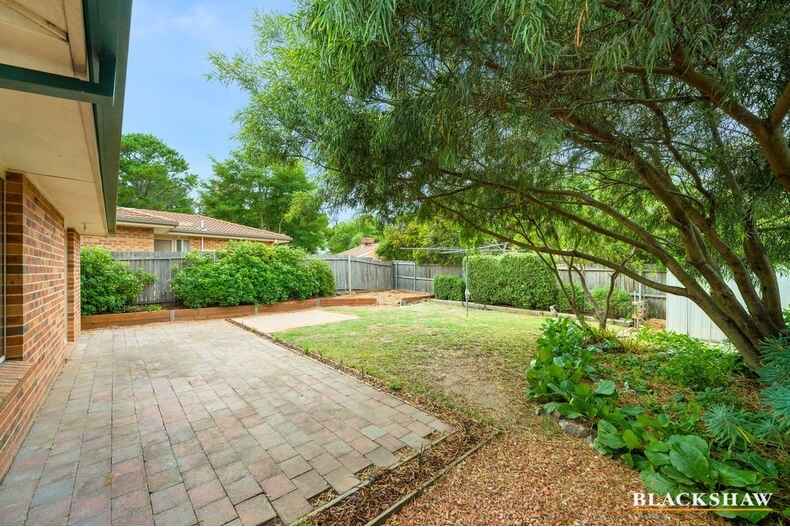 5 Bushby Place Holt 5 Bushby Place Holt