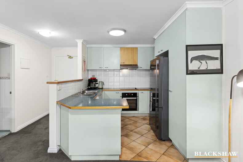 30/38-40 Torrens Street Braddon