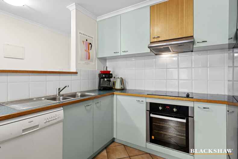 30/38-40 Torrens Street Braddon