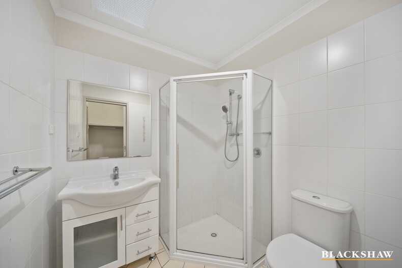 8/100 Molonglo Street Bungendore